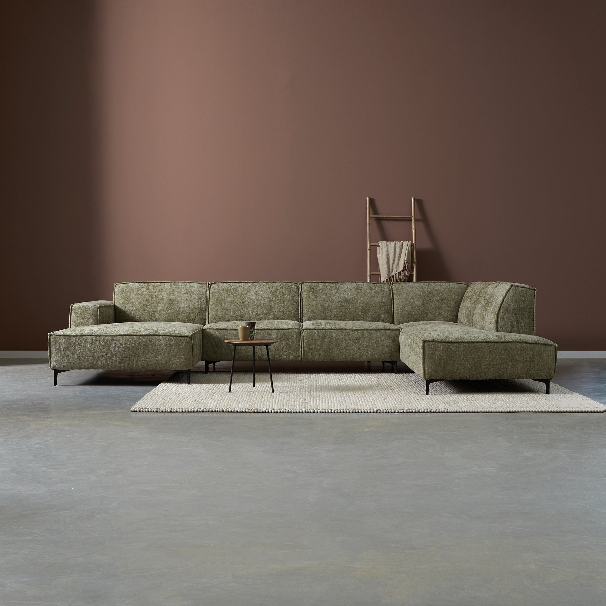 PEPP interiors RIVER U-opstelling met CL links - Majestic 607